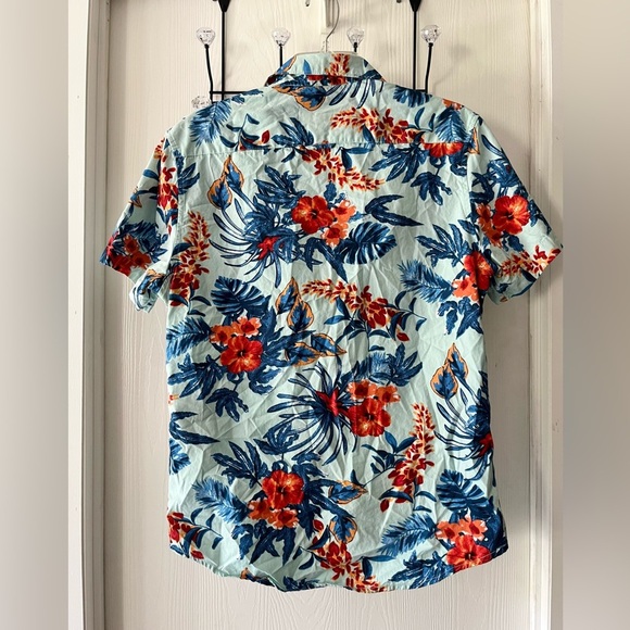 Denim & Flower Blue and Red Floral Men's Shirt - Picture 3 of 6